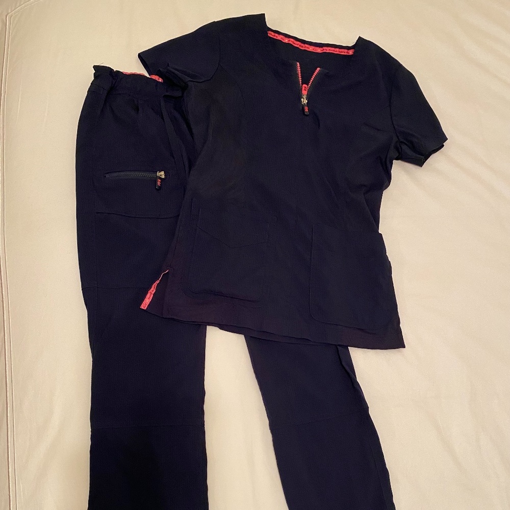 XS Koi Lite NAVY Scrubs
